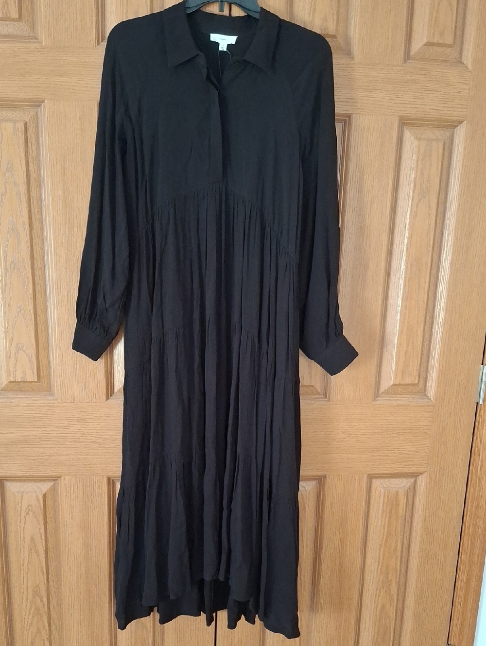 Black Long Sleeve Tiered Maxi Dress